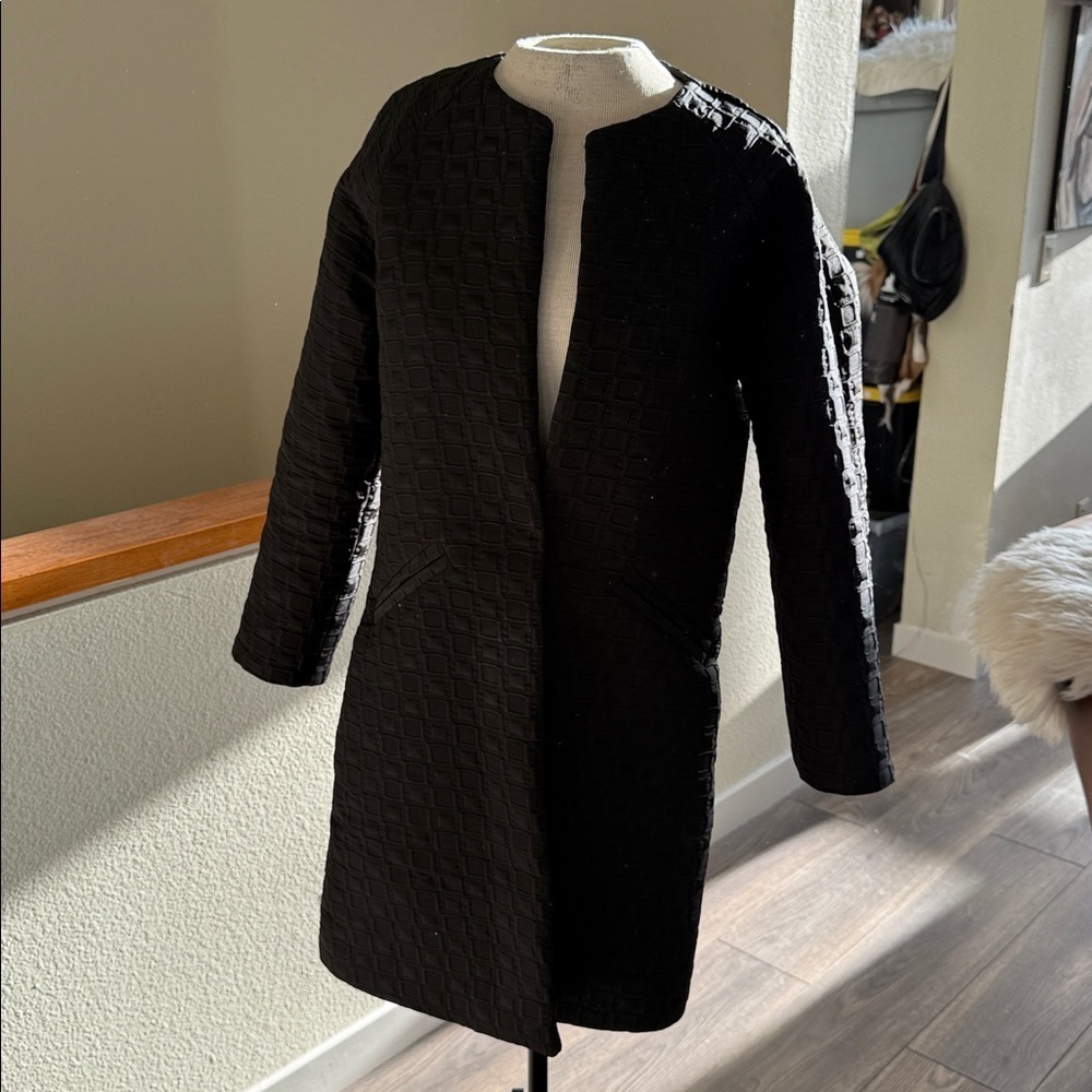 Vintage Beautiful Jacard fabric Elegant Black Textured Women's Coat size medium